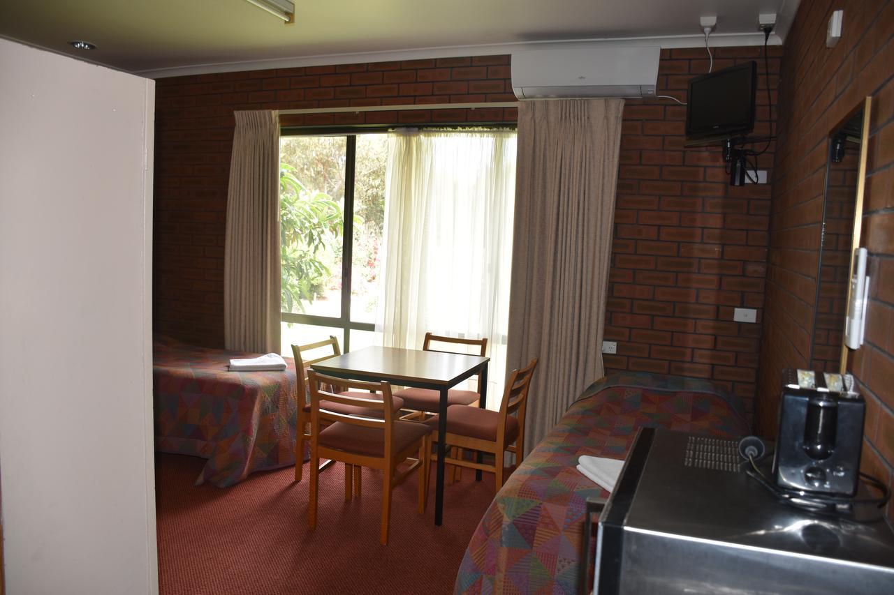 Mount Barker Valley Views Motel & Chalets, Western Australia Buitenkant foto
