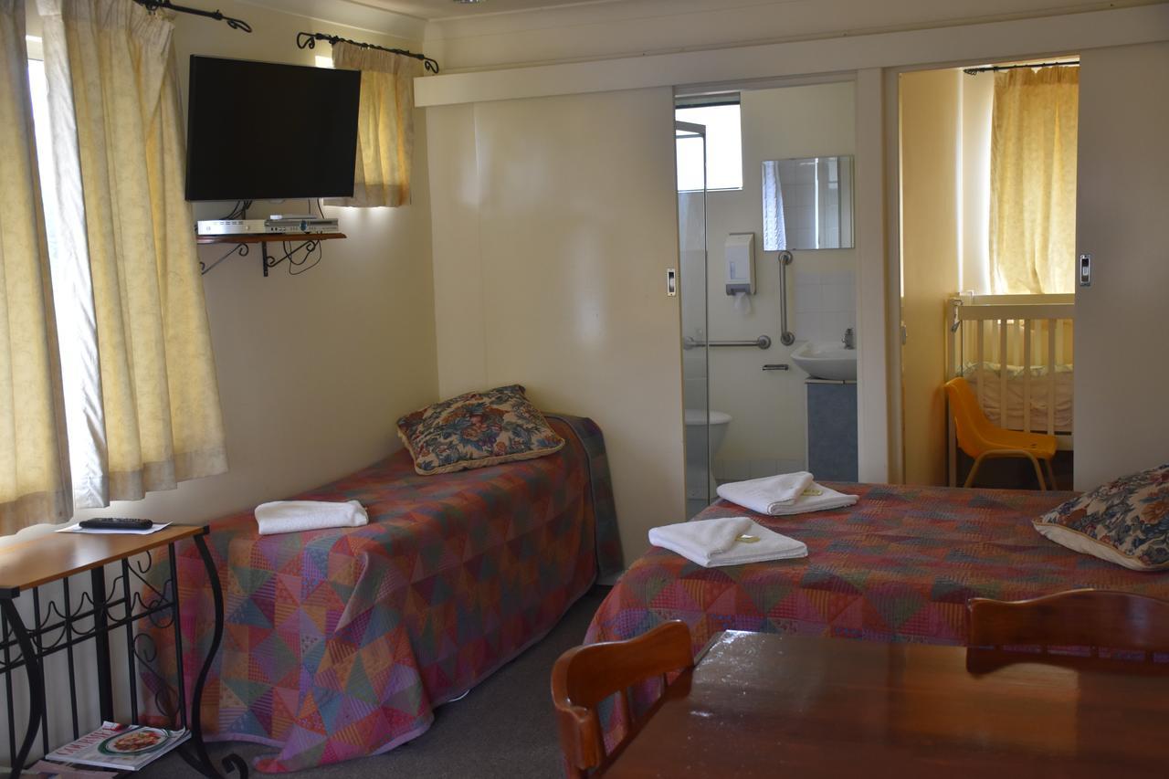 Mount Barker Valley Views Motel & Chalets, Western Australia Buitenkant foto