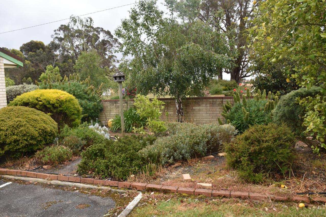 Mount Barker Valley Views Motel & Chalets, Western Australia Buitenkant foto