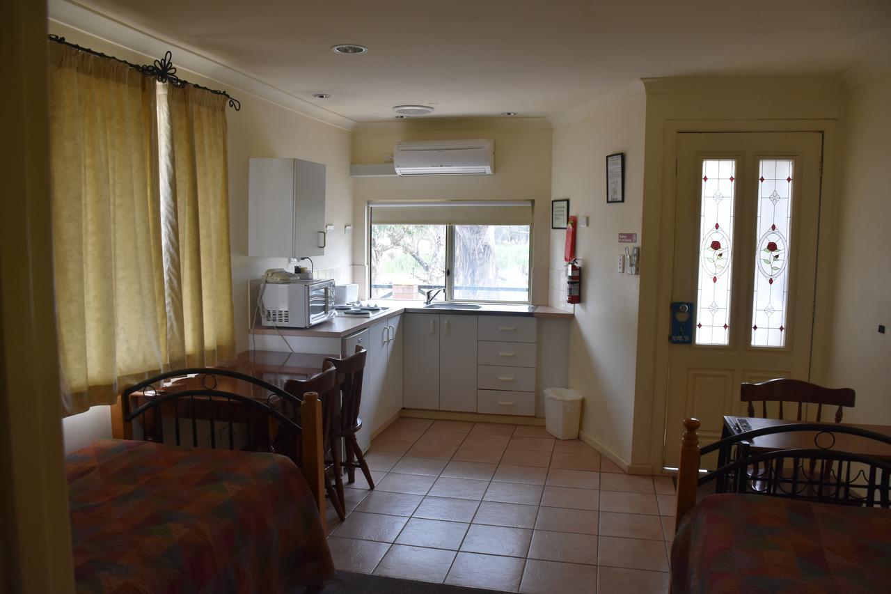 Mount Barker Valley Views Motel & Chalets, Western Australia Buitenkant foto